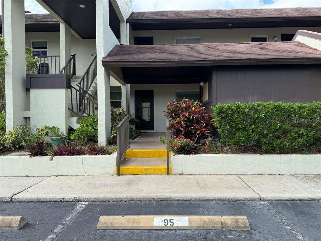 1100 E Bay Dr. #95, Largo, FL 33770