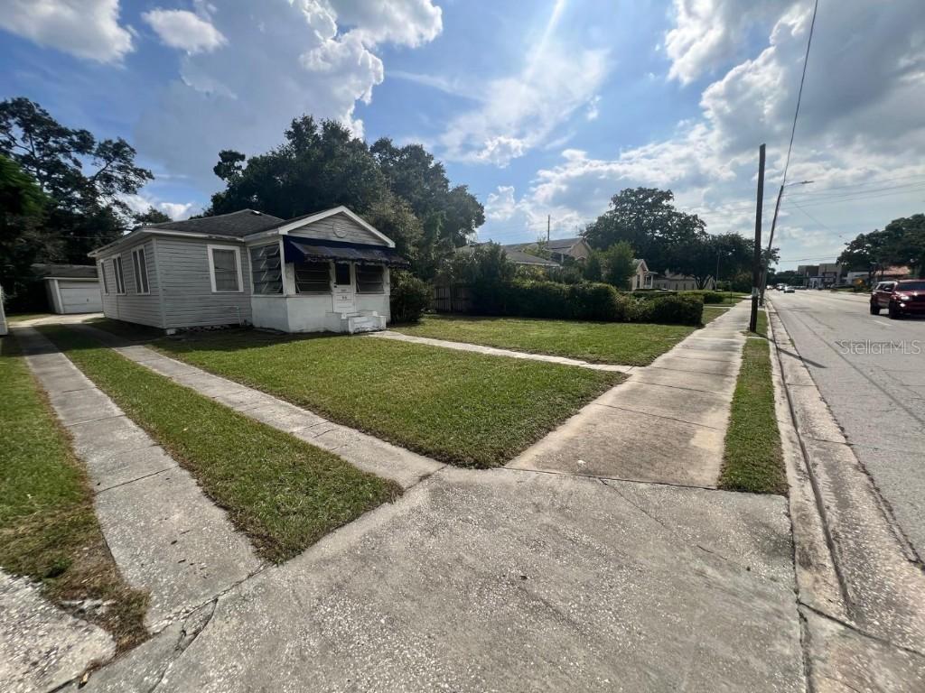 3616 W Azeele St., Tampa, FL 33609