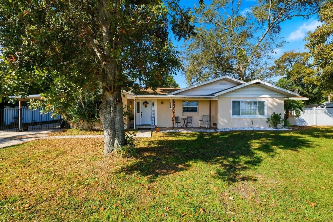 1852 W Lake Parker Dr., Lakeland, FL 33805