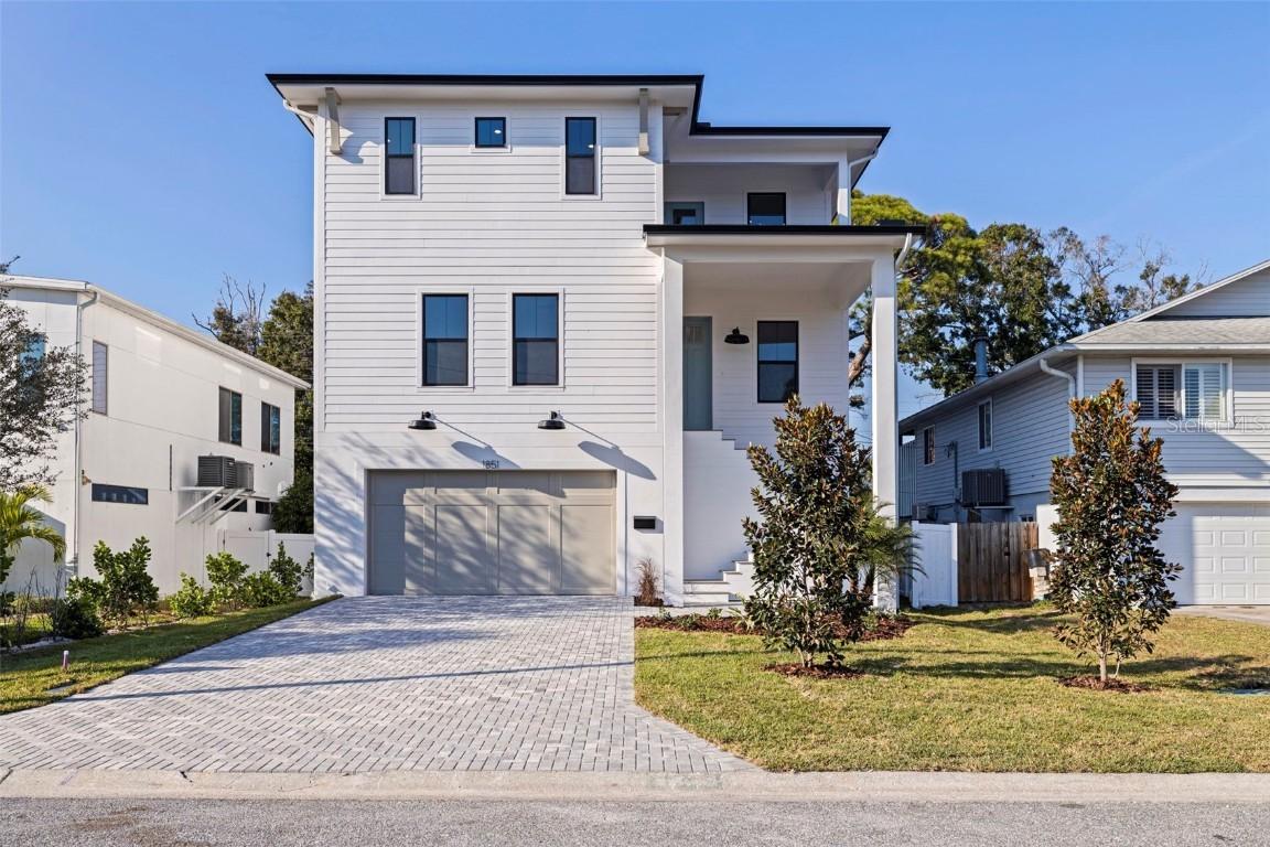 1851 Mississippi Ave., St Petersburg, FL 33703