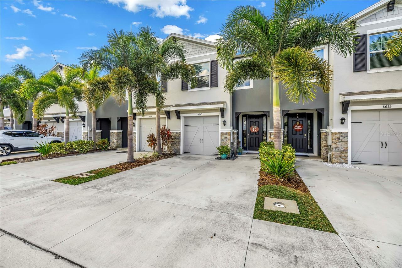 8637 Daydream St., Sarasota, FL 34238