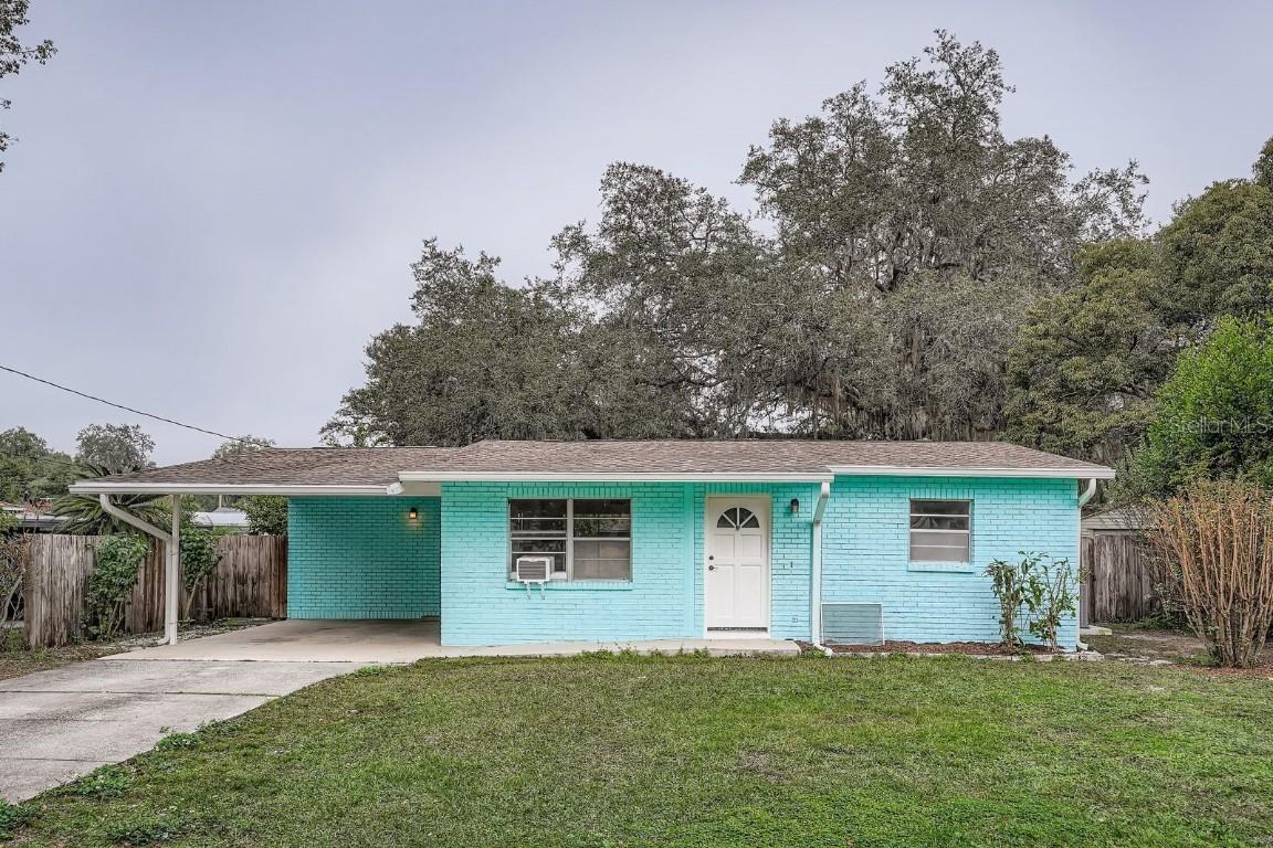 37413 Harper Dr., Zephyrhills, FL 33541