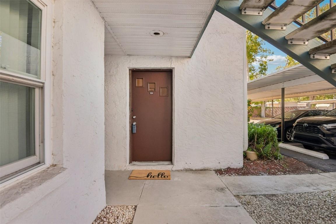 7570 92nd St. #104C, Seminole, FL 33777