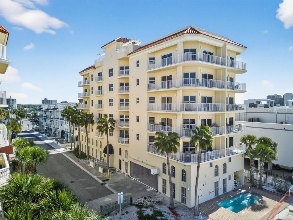 15 Somerset St. #4A, Clearwater Beach, FL 33767