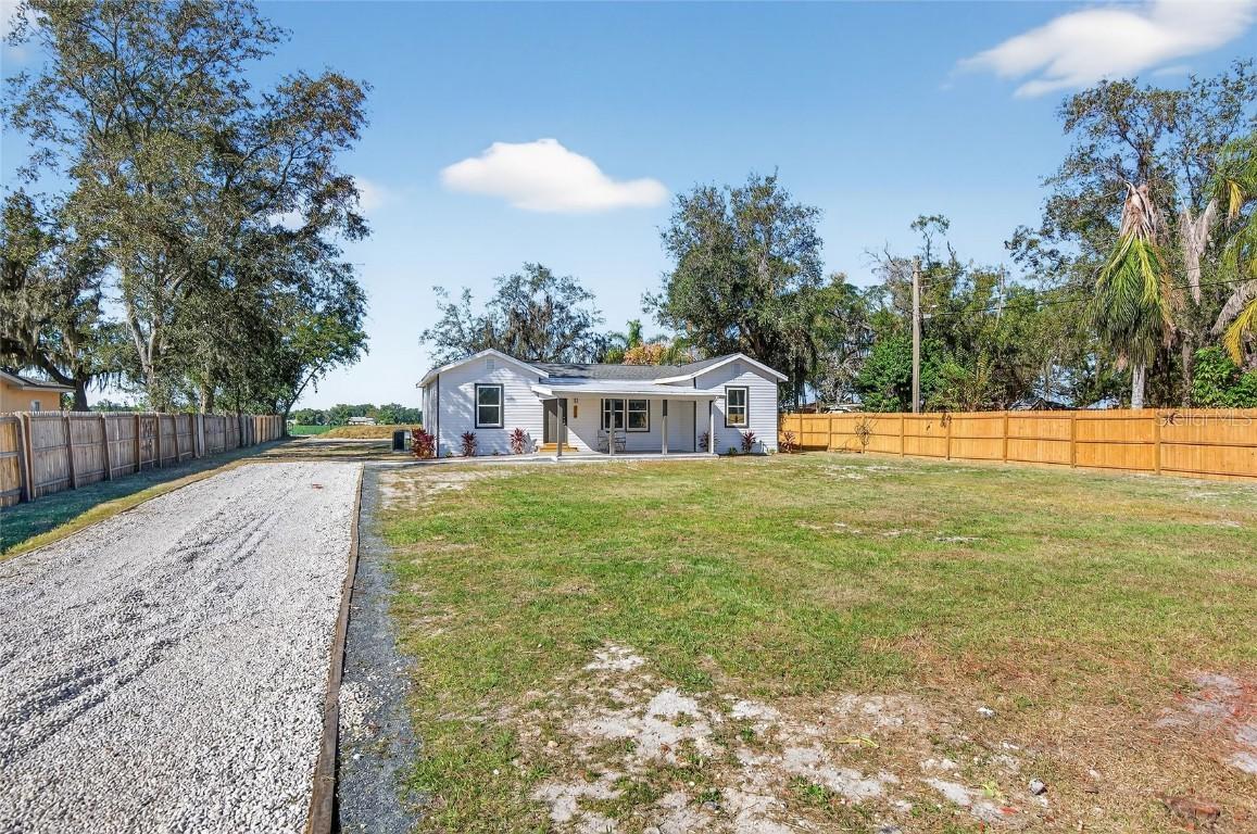 3416 Lindsey St., Dover, FL 33527
