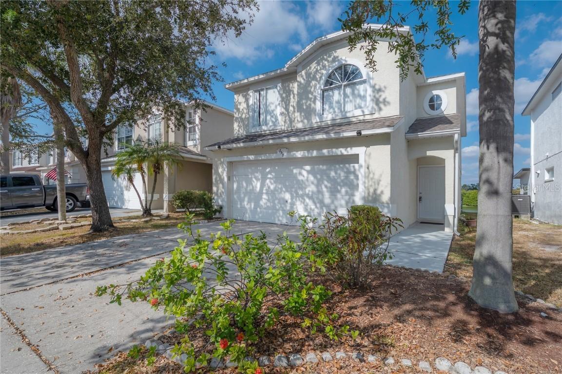758 Burlwood St., Brandon, FL 33511