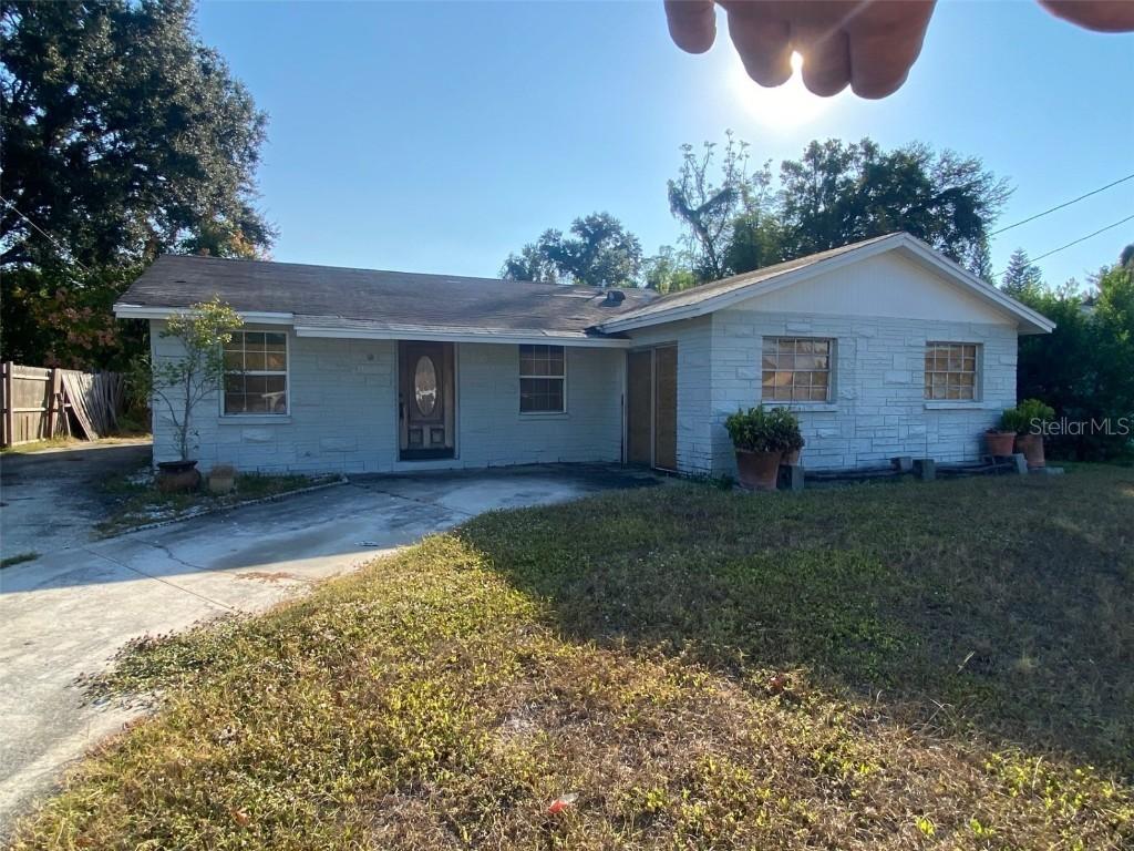4605 John Bell Jr Dr., Tampa, FL 33610