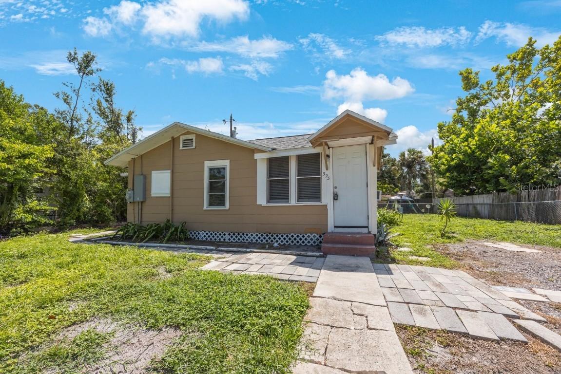 325 41st St., St Petersburg, FL 33713