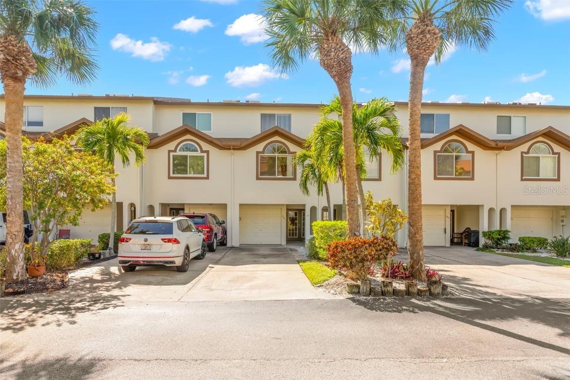 391 Madeira Cir., Tierra Verde, FL 33715