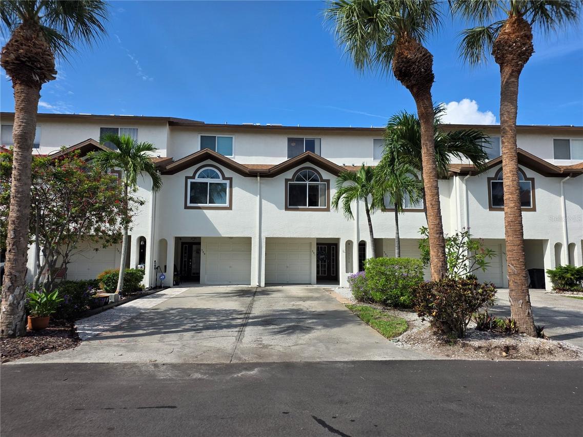 391 Madeira Cir., Tierra Verde, FL 33715