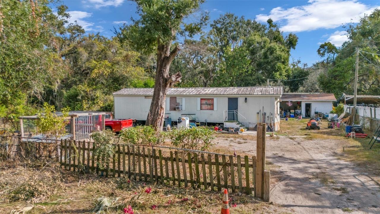 8620 Wickline Drive, Riverview, FL 33569