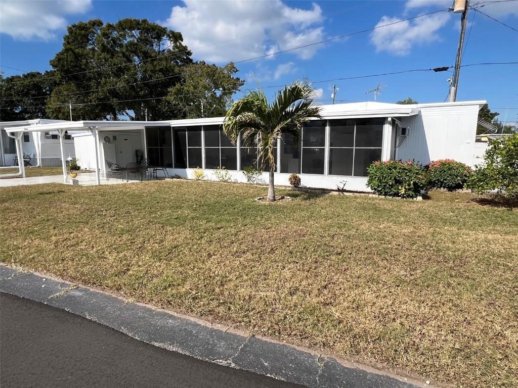 12766 Seminole Blvd. #19, Largo, FL 33778