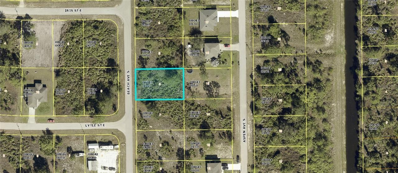 551 Beach Ave., Lehigh Acres, FL 33974
