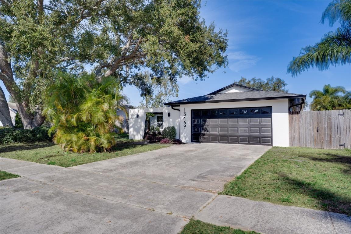 13469 Sol Vista Dr., Largo, FL 33774