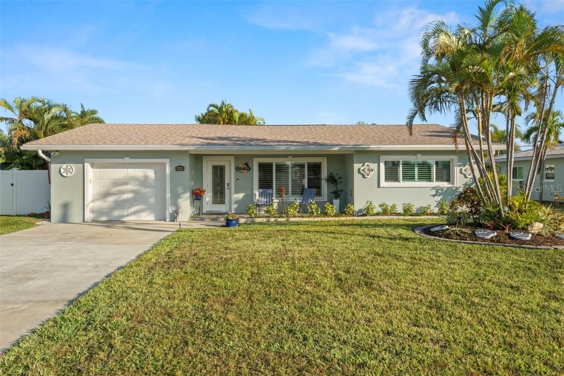 10121 4th St., Treasure Island, FL 33706