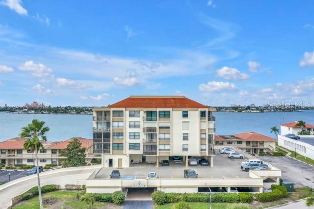 6279 Sun Blvd. #304, St Petersburg, FL 33715