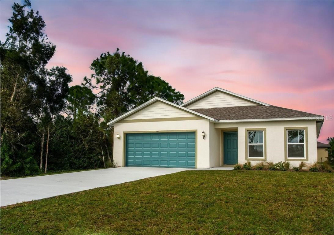 447 Raymer St., Lehigh Acres, FL 33974
