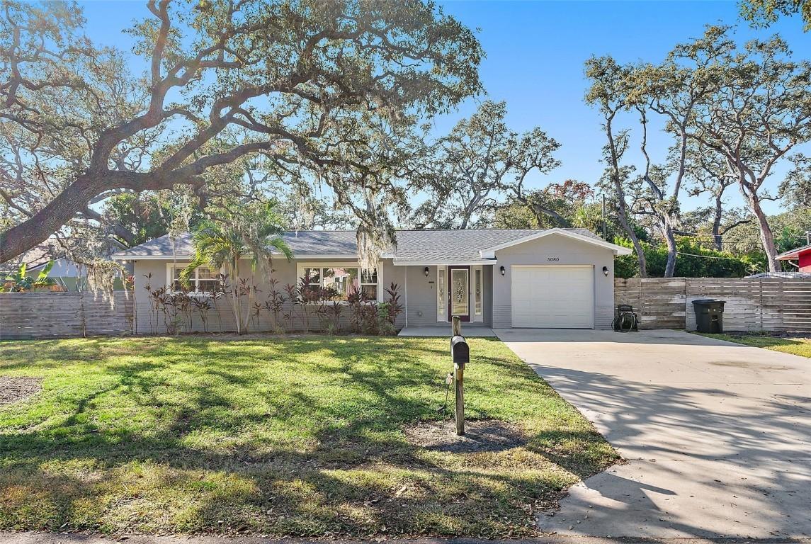 5080 Oaklawn Ln., St Petersburg, FL 33708