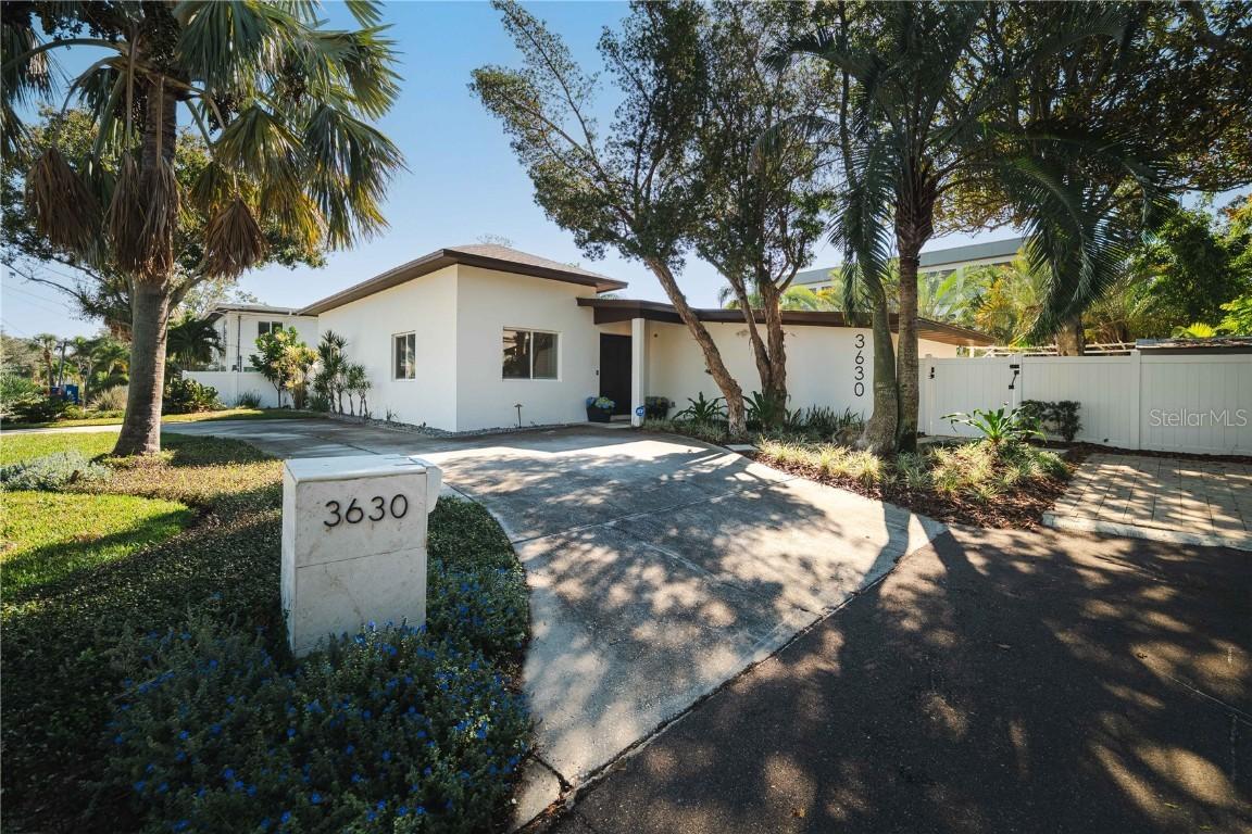 3630 S Beach Dr., Tampa, FL 33629