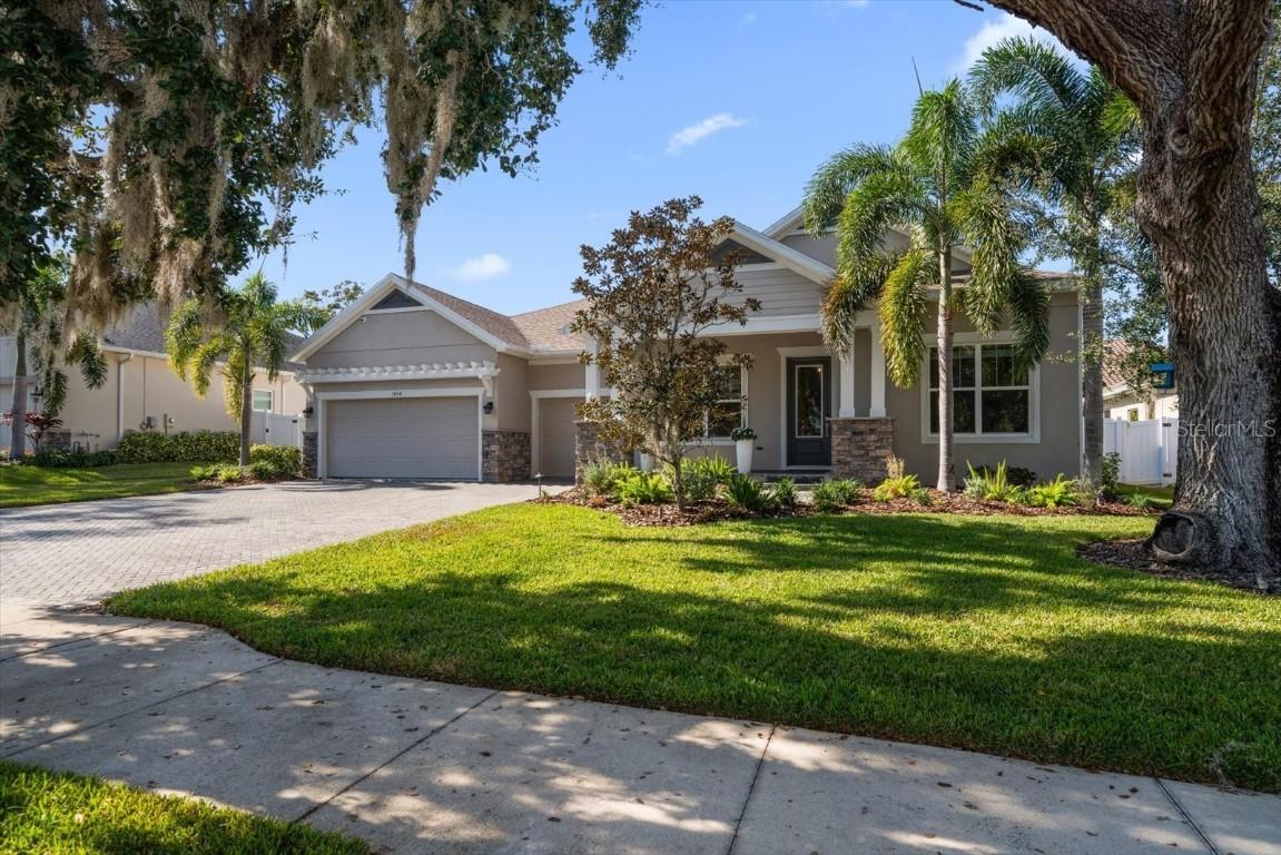 1454 Aberdeen Oaks Dr., Dunedin, FL 34698