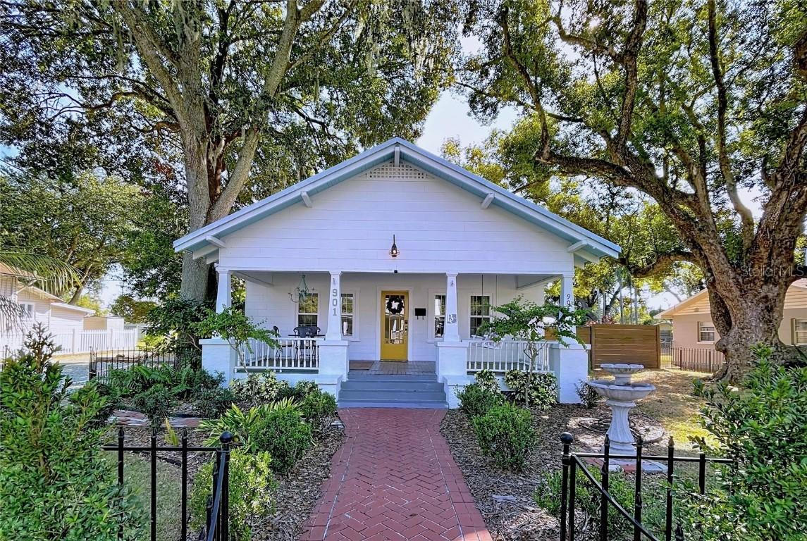 901 W Baker St., Plant City, FL 33563