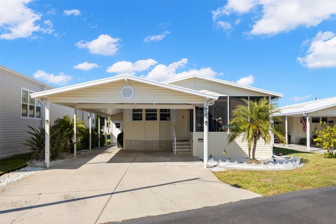 7048 Mount Essex Dr. #493, St Petersburg, FL 33702