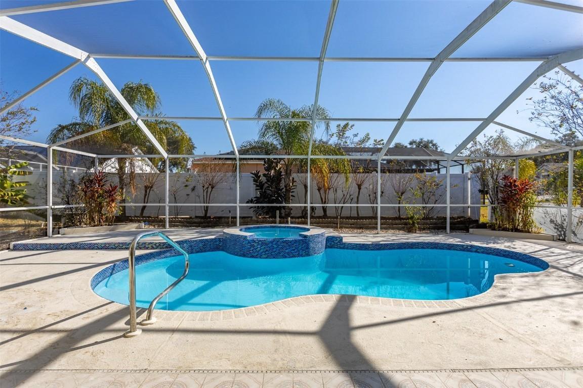 1734 Powder Ridge Dr., Valrico, FL 33594