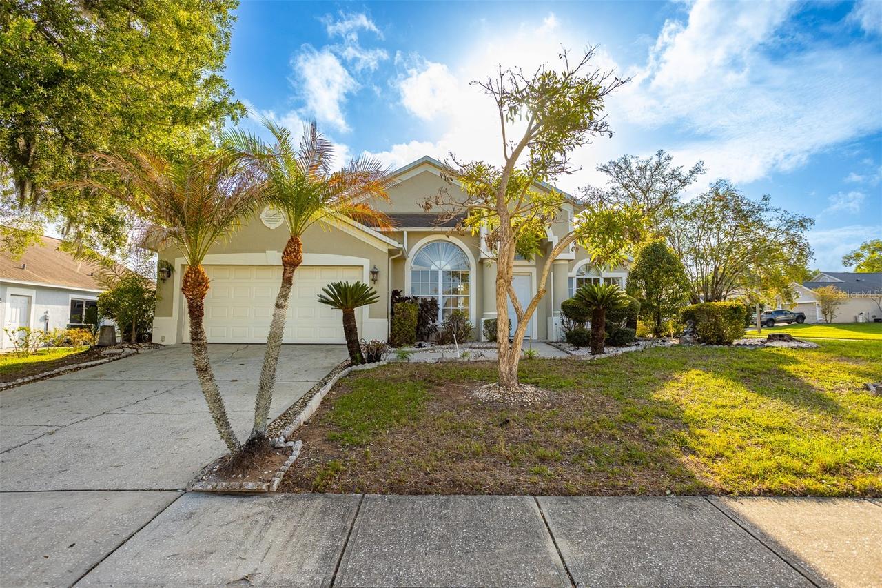 1734 Powder Ridge Dr., Valrico, FL 33594