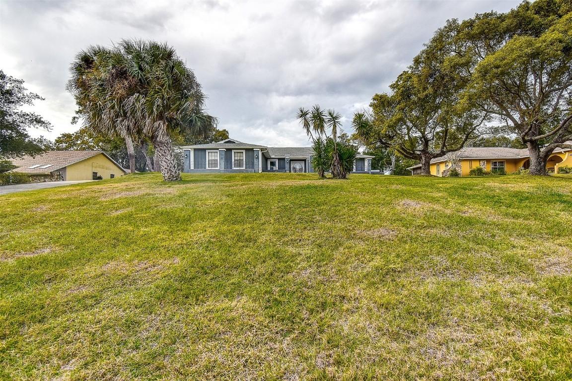 5253 Sandra Dr., Weeki Wachee, FL 34607
