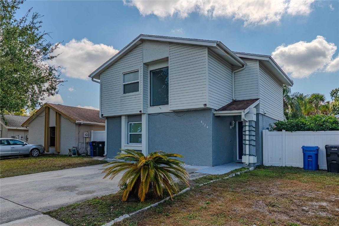 5124 Springwood Dr., Tampa, FL 33624