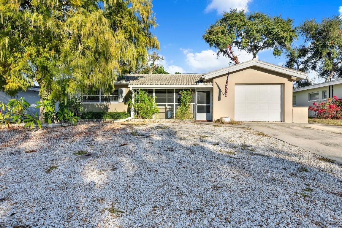 2100 Timber Ln., Clearwater, FL 33763