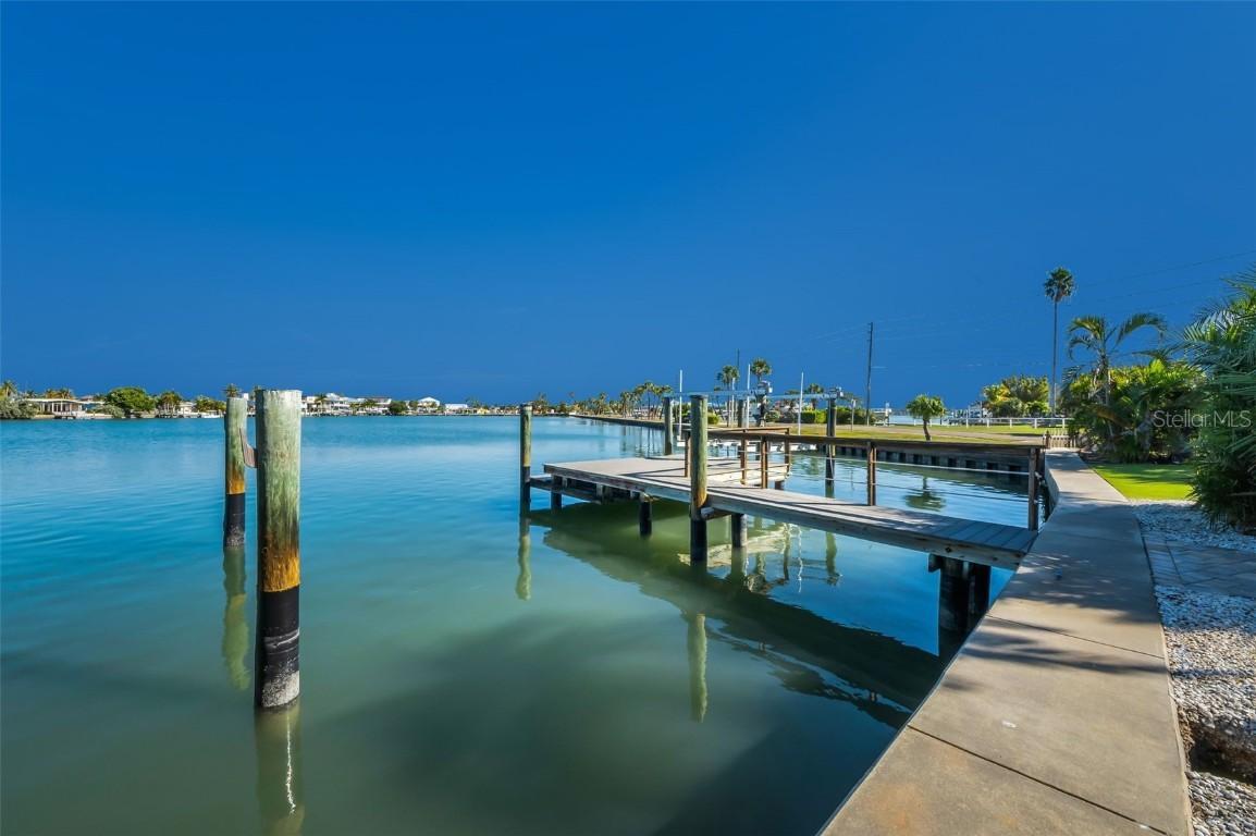 16101 Redington Dr., Redington Beach, FL 33708