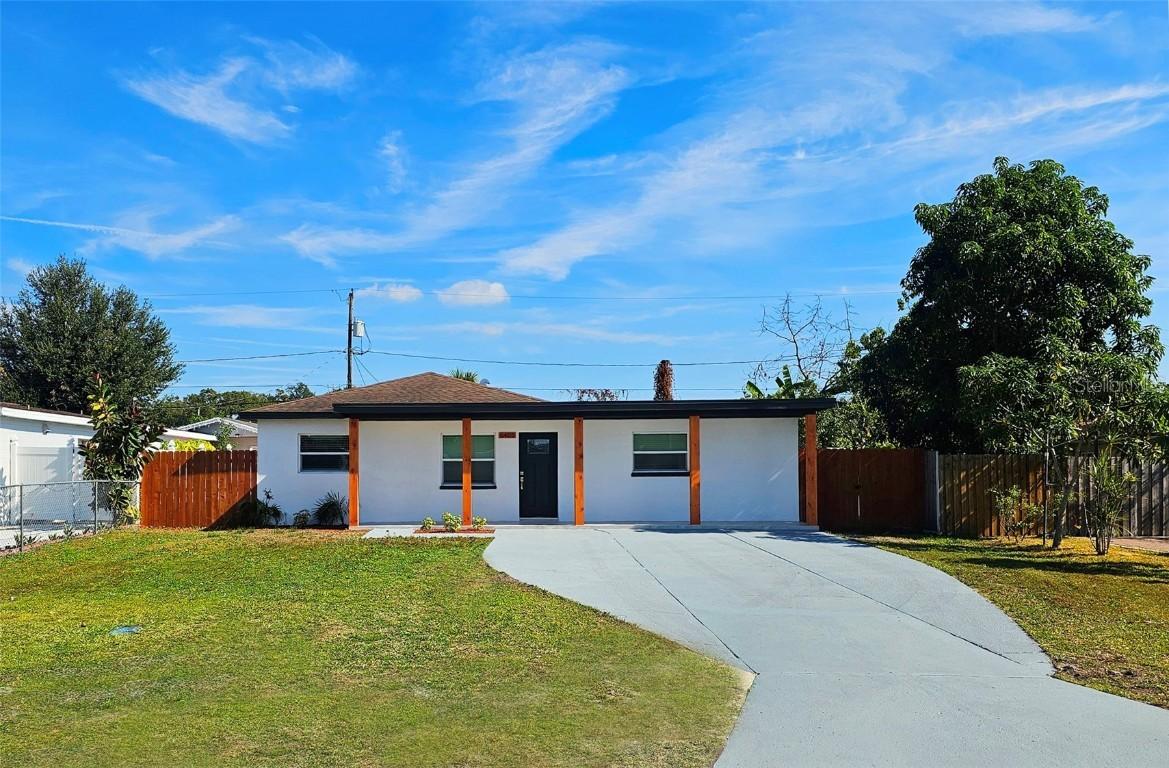 6405 N Hale Ave., Tampa, FL 33614