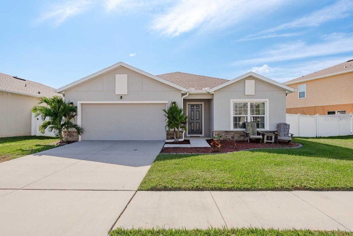 8648 Prairie Creek Dr., New Port Richey, FL 34655