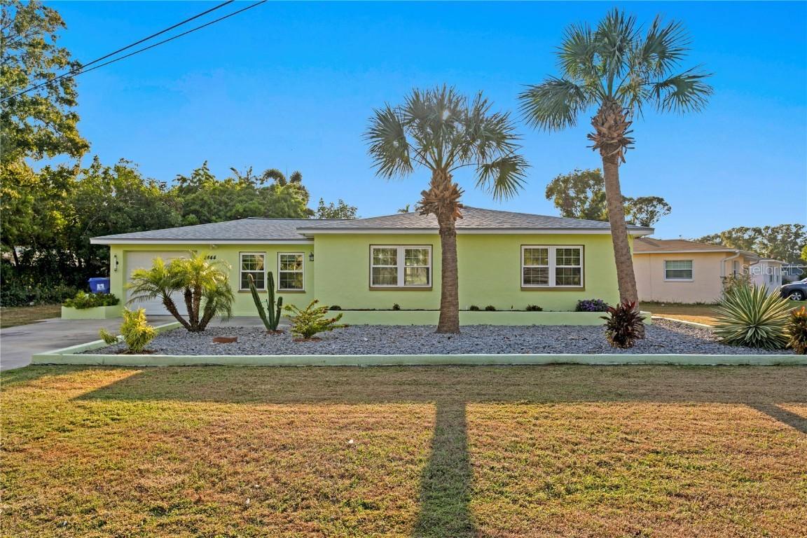 2444 35th St., St Petersburg, FL 33713