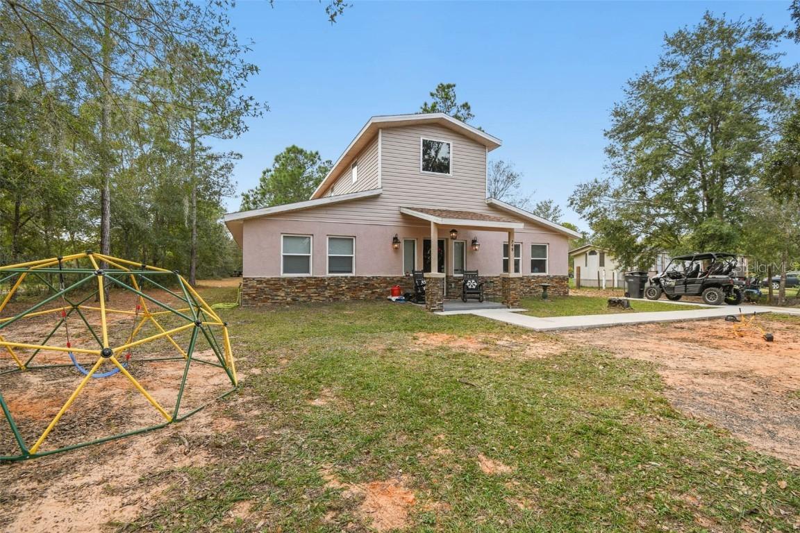 748 Mcclellan Rd., Frostproof, FL 33843