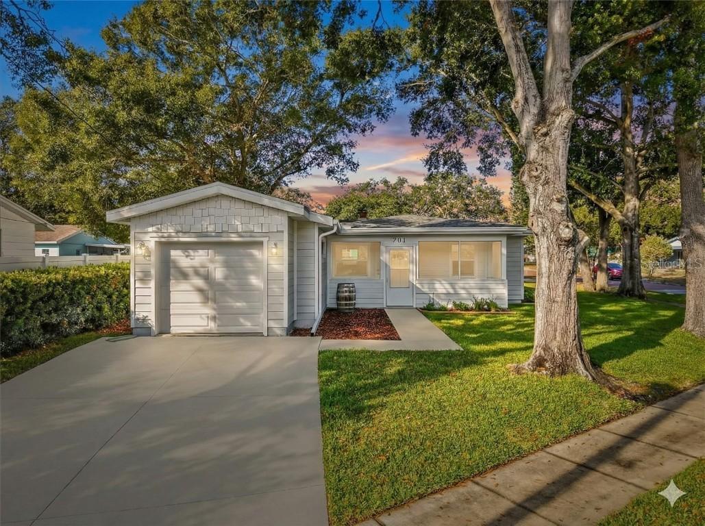 701 2nd St., Largo, FL 33771