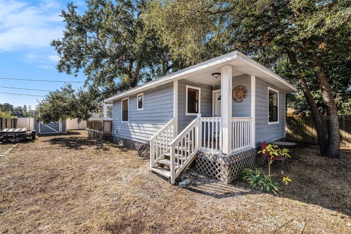 2852 59th Ave., St Petersburg, FL 33714