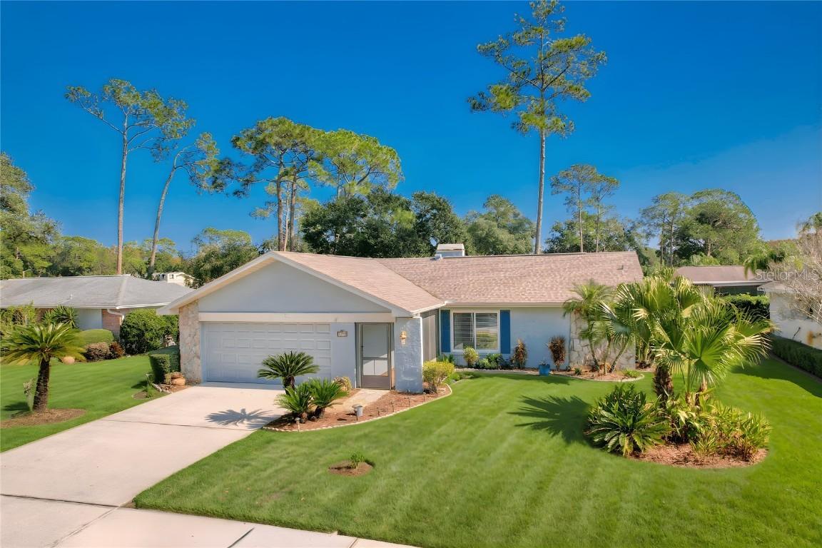 3592 Fairway Forest Dr., Palm Harbor, FL 34685