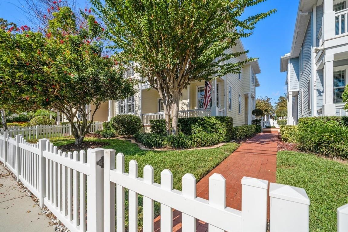 270 2nd Ave., Largo, FL 33770