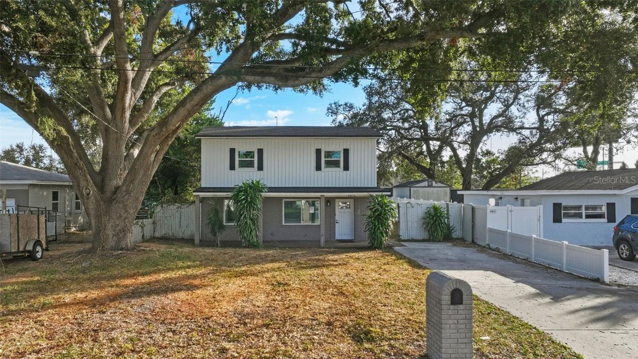 4016 W Nassau St., Tampa, FL 33607