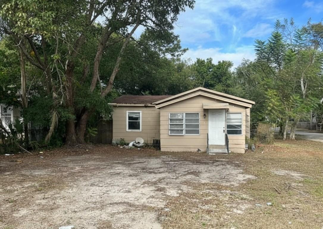 1514 E 99th Ave., Tampa, FL 33612