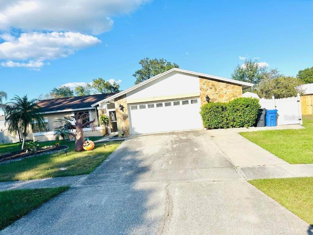 522 Wynnwood Dr., Brandon, FL 33511