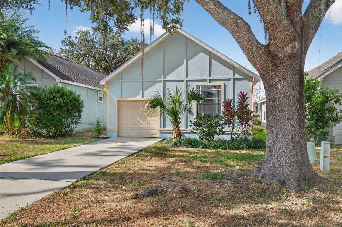 6212 Abbott Station Dr., Zephyrhills, FL 33542