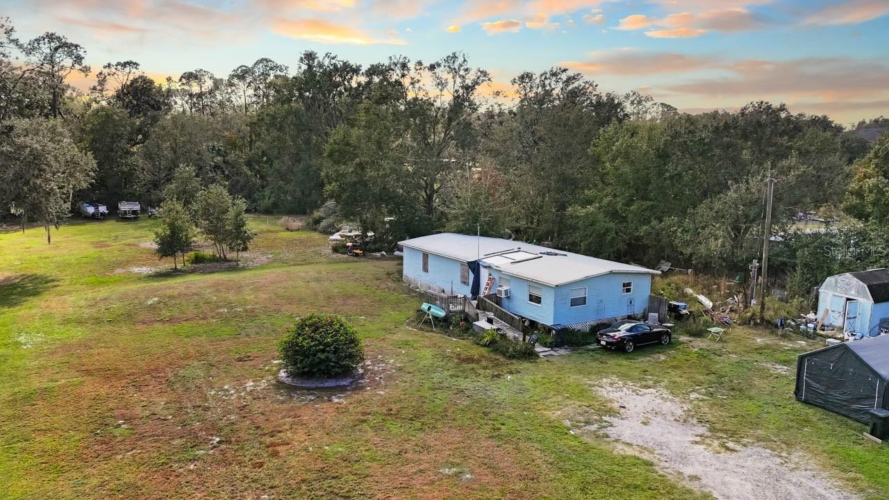 10625 Broken Arrow Dr., Thonotosassa, FL 33592