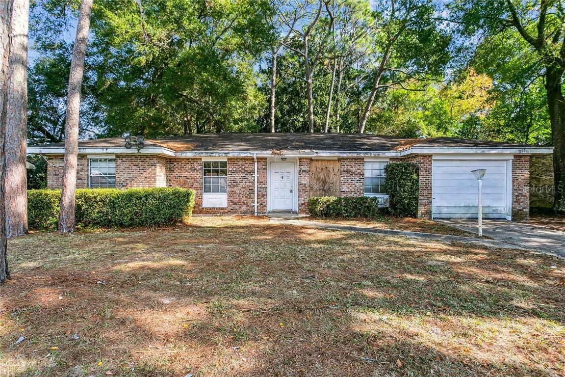 5920 Leesway Blvd., Pensacola, FL 32504