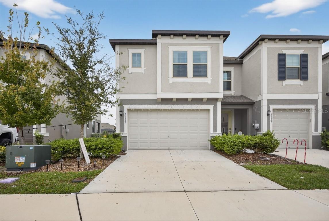 31885 Blue Passing Loop, Wesley Chapel, FL 33545
