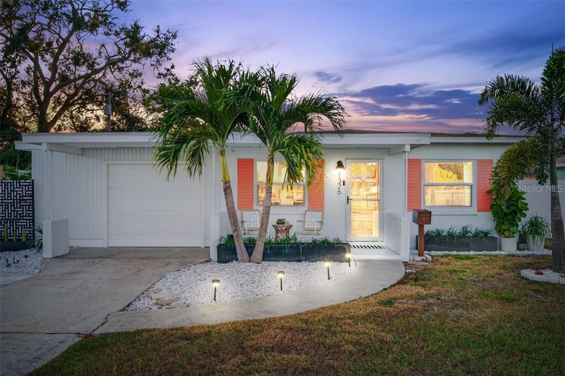 1326 74th St., St Petersburg, FL 33710