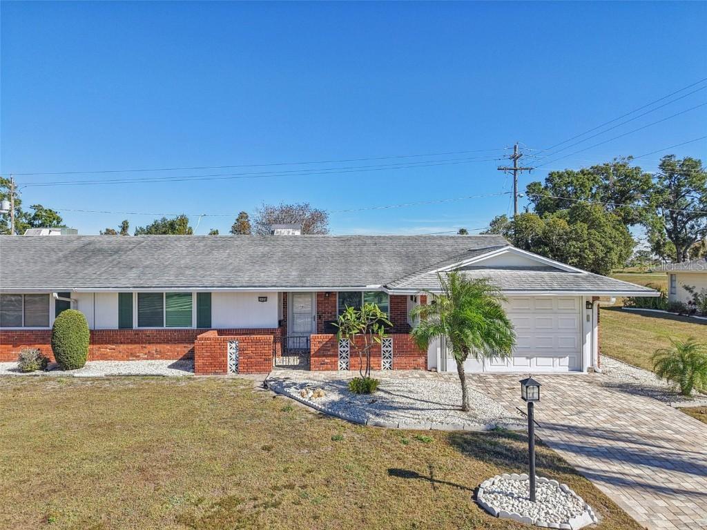 1409 N Pebble Beach Blvd., Sun City Center, FL 33573