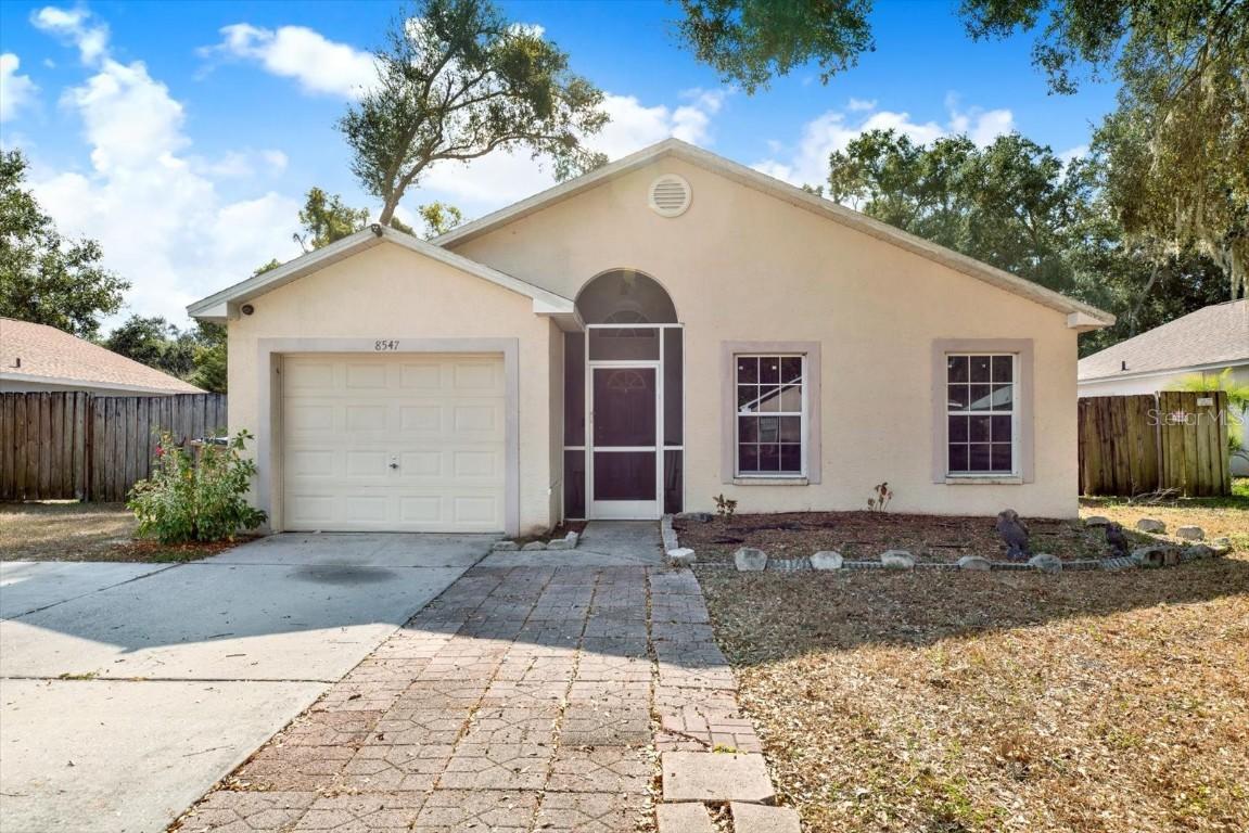 8547 Queen Brooks Ct., Temple Terrace, FL 33637